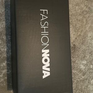 Fashion nova slippers